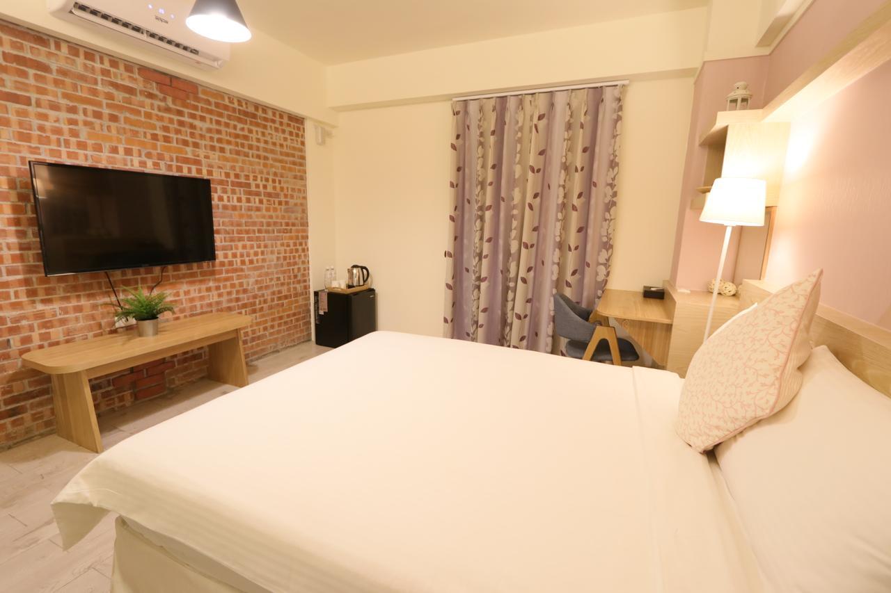 Flora Inn Tainan Exterior foto